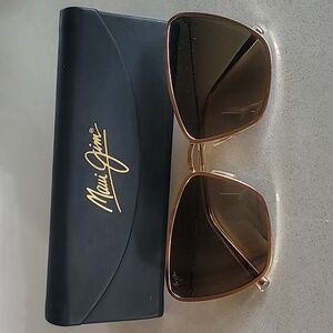 Maui Jim Puakenikeni Polarized Plus2 Cat Eye 61mm Sunglasses